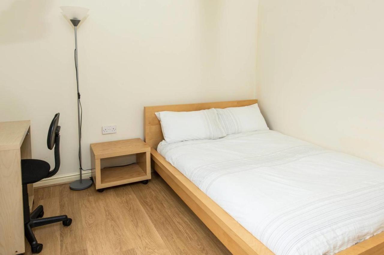 Guestready - Top Floor Apt 2Min Walk To O2 Apollo Μάντσεστερ Εξωτερικό φωτογραφία